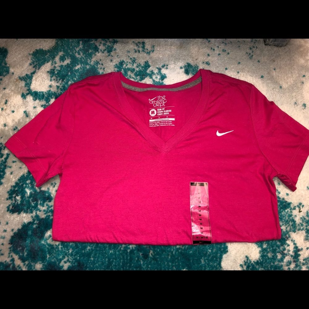 Nike T-shirt